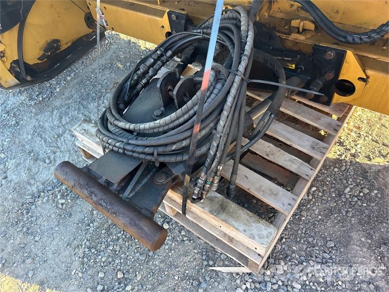  Metal Pless ReverseMaxx 0936-15 9 ft Snow Plow Снігоочищувальні ножі та плуги