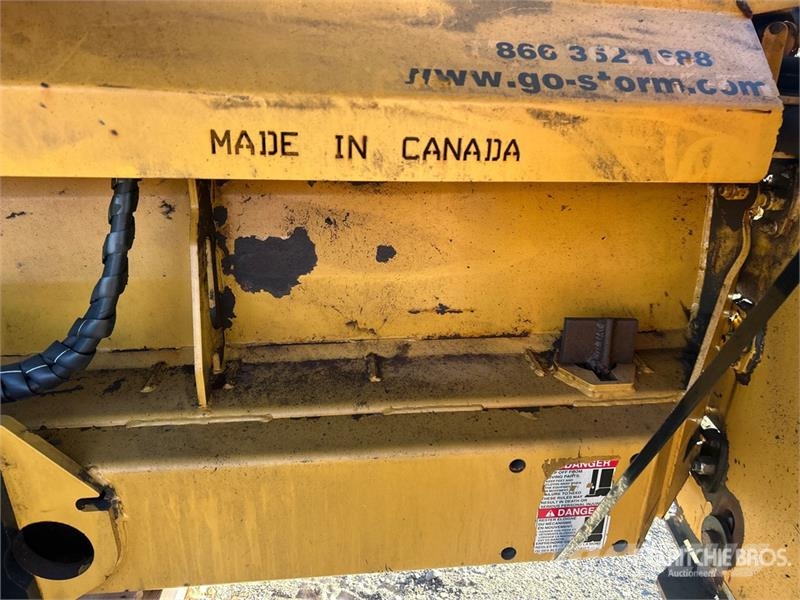  Metal Pless ReverseMaxx 0936-15 9 ft Snow Plow Снігоочищувальні ножі та плуги