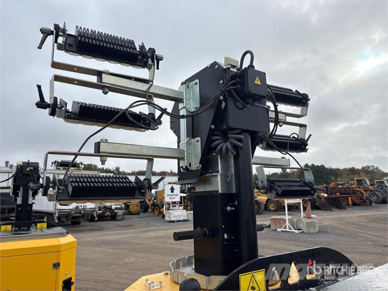 Metrolite HLT-6 4.2 kVA Solar S/A Light Tower Svetlobni stolpi