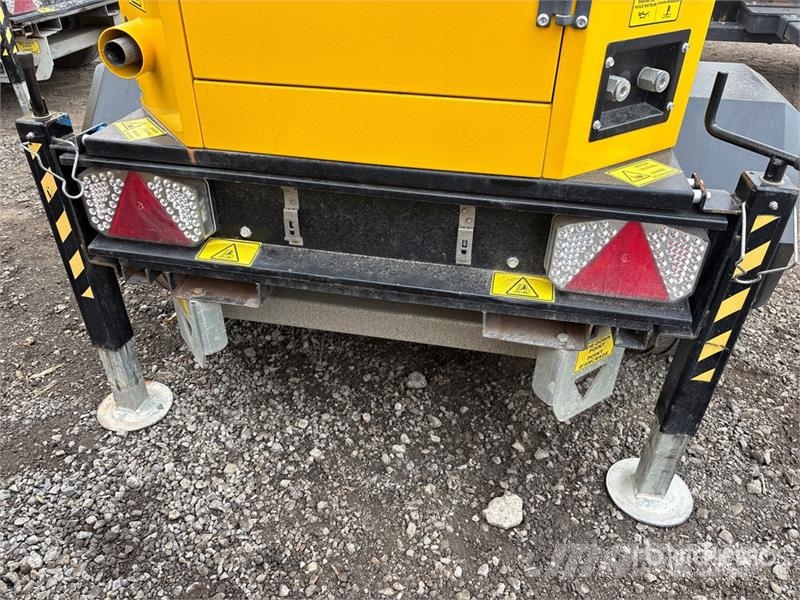 Metrolite HLT-6 4.2 kVA Solar S/A Light Tower Svetlobni stolpi