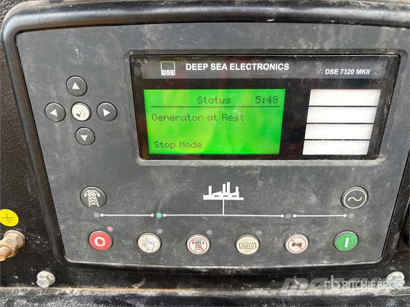 Metrolite HLT-6 4.2 kVA Solar Light Tower Svetlobni stolpi