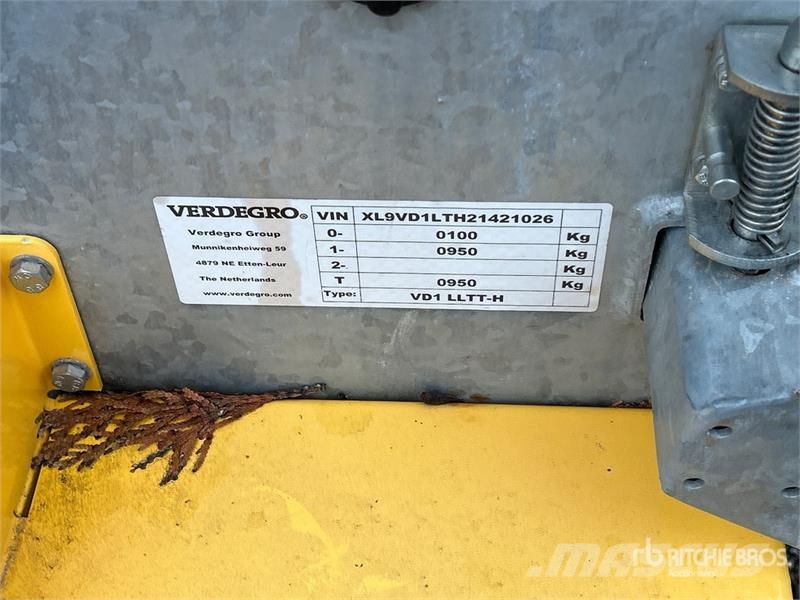 Metrolite HLT-6100 Solar Light Tower (Inoperable) 조명타워