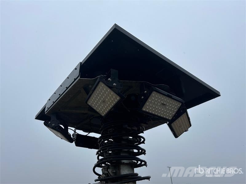 Metrolite HLT-6100 Solar Light Tower (Inoperable) 조명타워