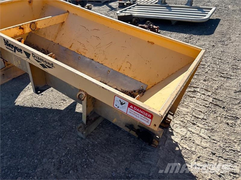 Meyer Salt Spreader Espalhadores de areia e sal