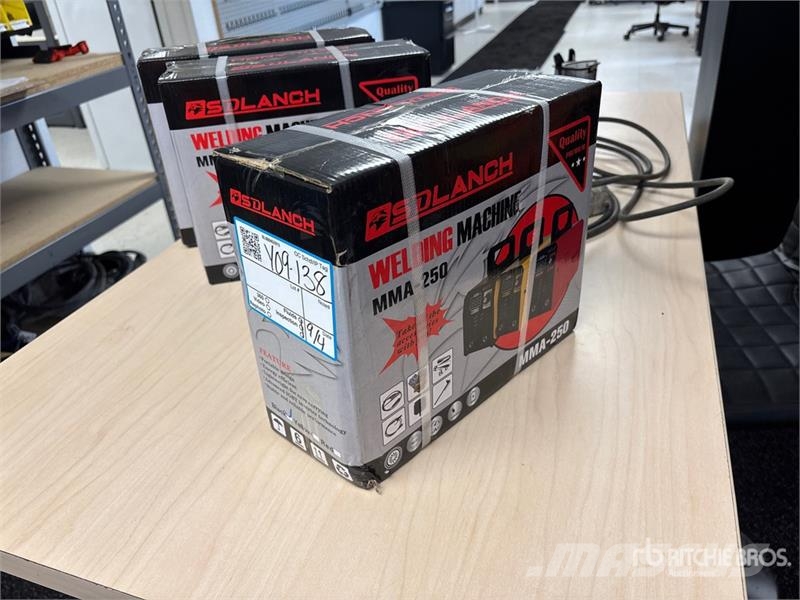 MIG-250 115 A MIG Electric Welder (Unused) 溶接機