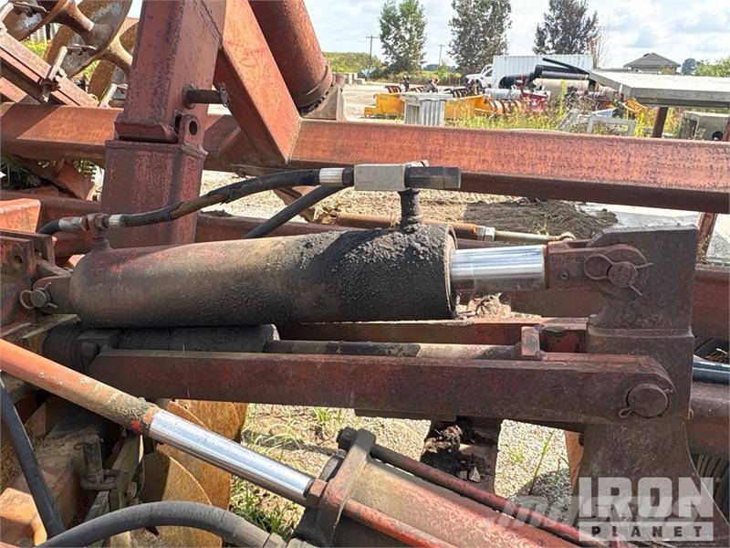 Miller 22 ft Offset Breaking Disc Erpici a dischi