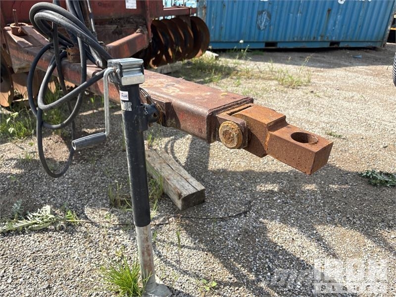 Miller 22 ft Pulltype Offset Breaking Disc Schijveneggen