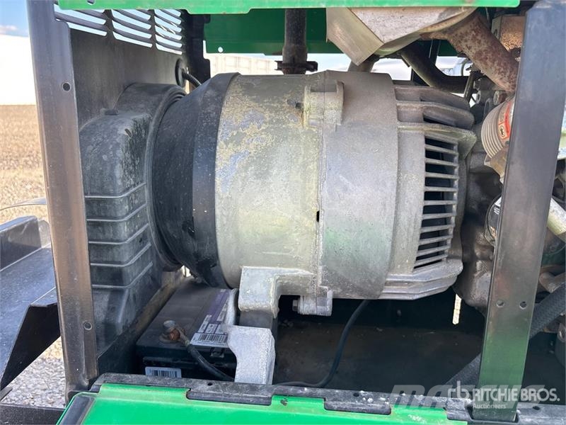 Miller Bobcat 250 NTLP Mobile Multi-Process Engine Driven Attrezzature per saldature