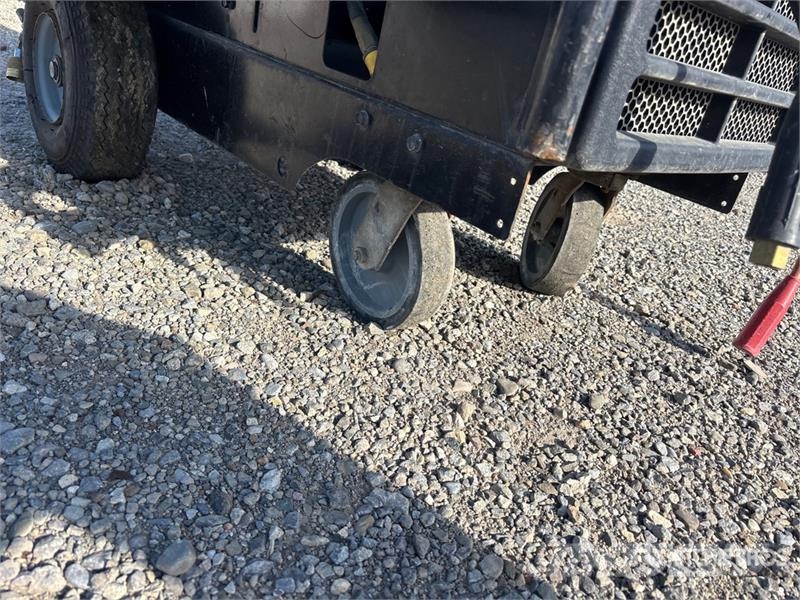 Miller Bobcat 250 NTLP Mobile Multi-Process Engine Driven Attrezzature per saldature