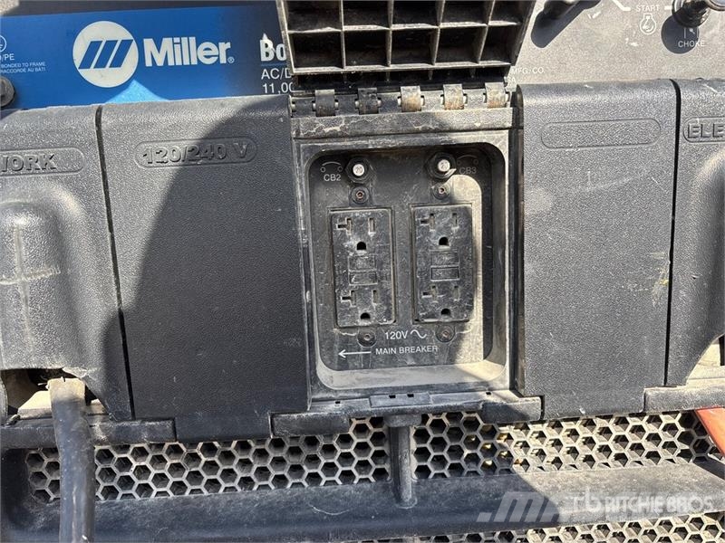 Miller Bobcat 250 NTLP Mobile Multi-Process Engine Driven Attrezzature per saldature