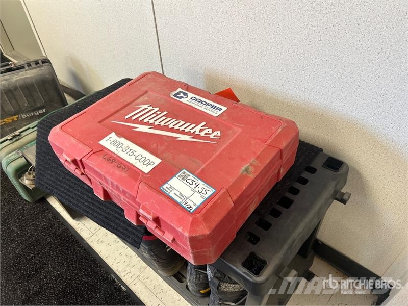 MILWAUKEE Rotary Hammer (Unused) Construction - Others