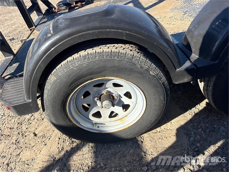 Miska 10 ft T/A Equipment Trailer Autotreilerid