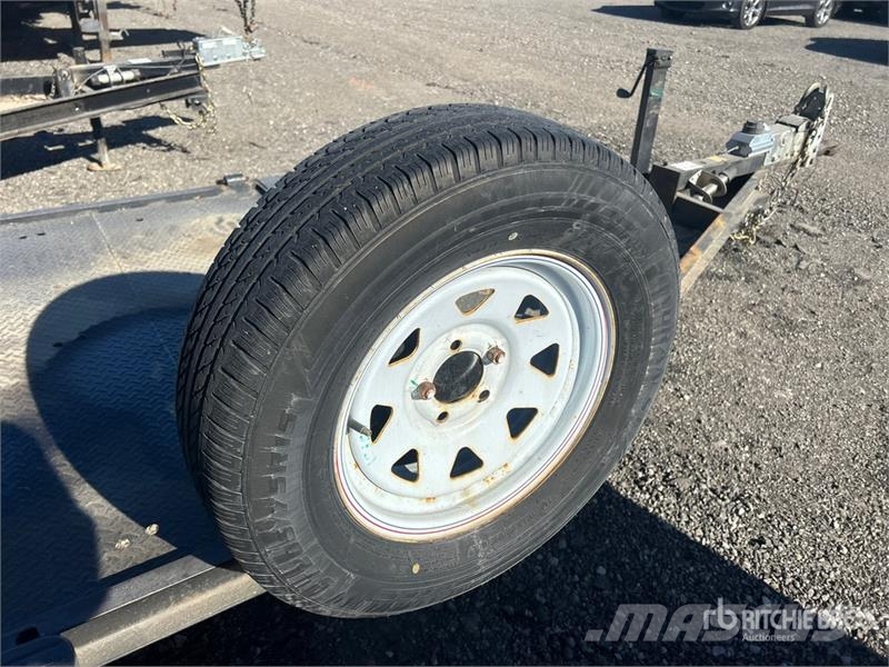 Miska 10 ft T/A Utility Trailer مقطورات أخرى