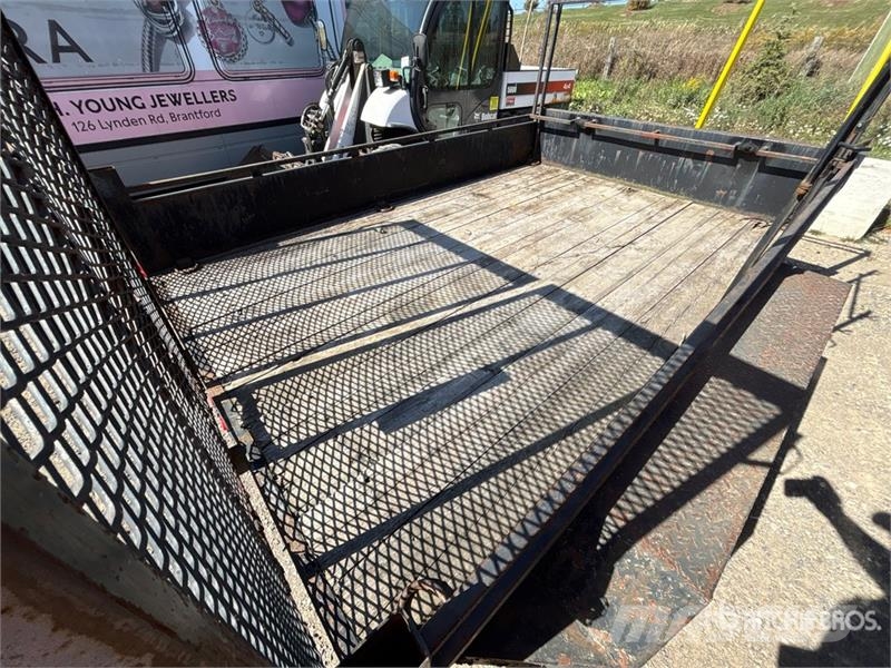 Miska 10 ft T/A Utility Trailer 其他拖车