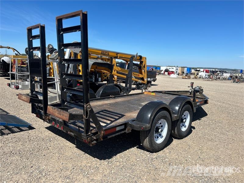  Miska 14 ft T/A Equipment Trailer Remolques para transporte de vehículos