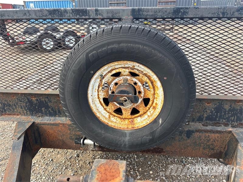 Miska 20 ft T/A Equipment Trailer Autovežių priekabos