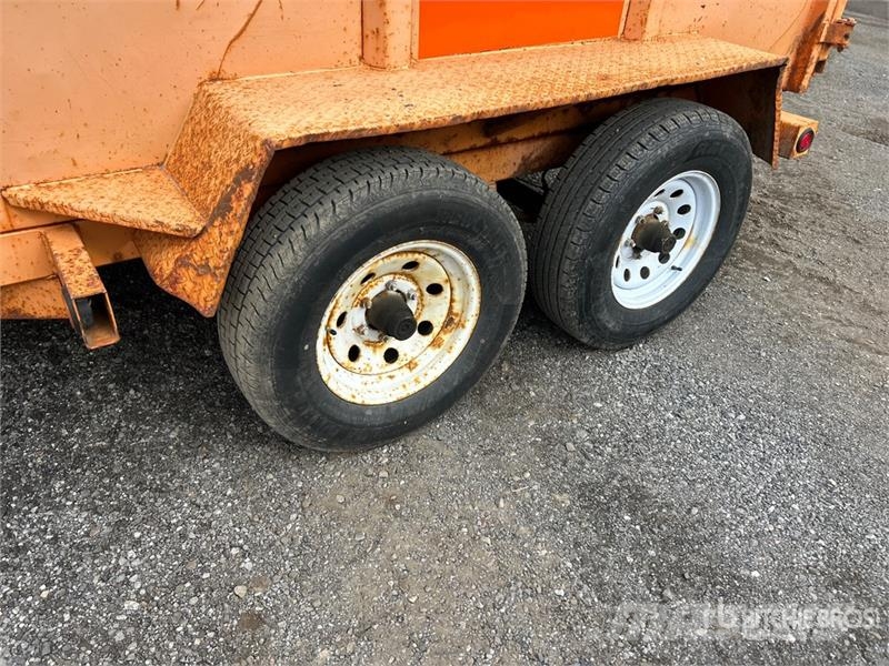 Miska 610 10 ft T/A Dump Utility Trailer Kallur-haagised