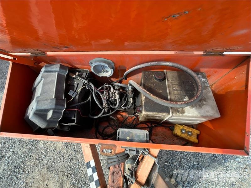 Miska 8 ft 4 in S/A Dump Utility Trailer Bañera