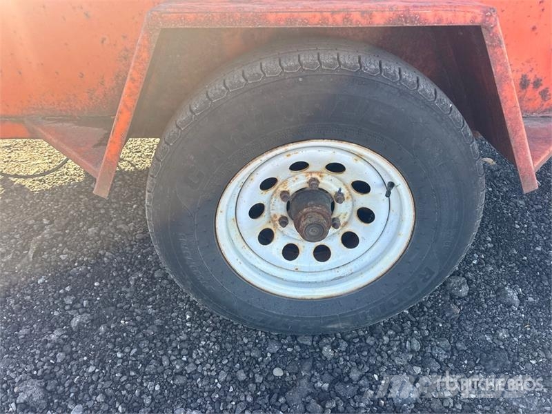 Miska 8 ft S/A Utility Trailer Muud haagised