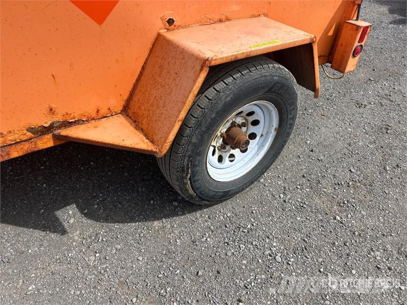Miska Hercules 5200 8 ft S/A Utility Trailer Altri rimorchi