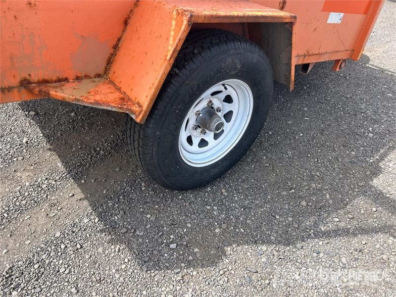Miska Hercules 5200 8 ft S/A Utility Trailer Altri rimorchi