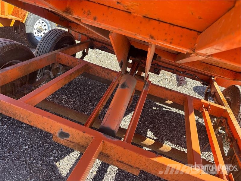 Miska MD 10 ft T/A Dump Utility Trailer Remorque benne
