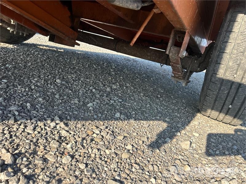 Miska MD 58 8 ft S/A Dump Utility Trailer Bañera