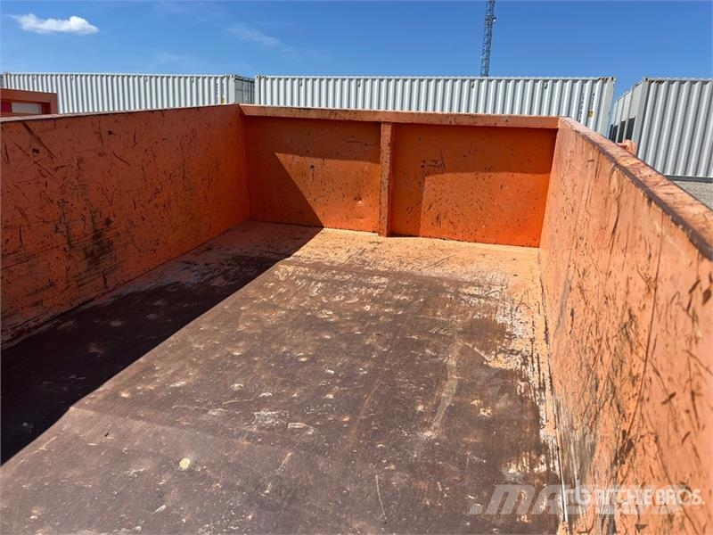 Miska MD 58 8 ft S/A Dump Utility Trailer Bañera