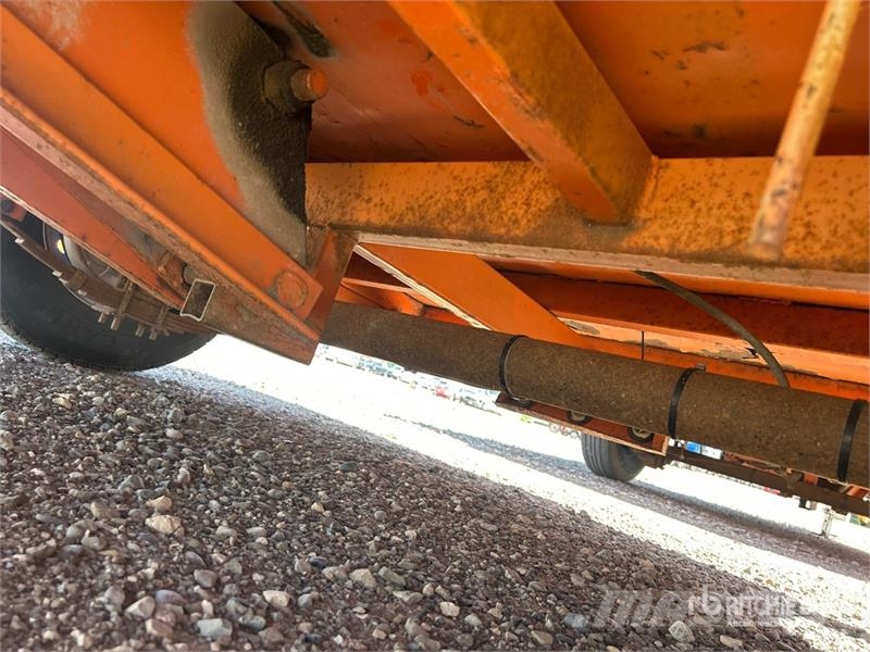 Miska MD 58 8 ft S/A Dump Utility Trailer Bañera