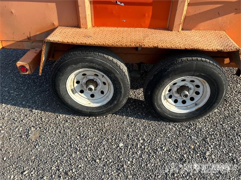  Miska MD 610 10 ft T/A Dump Utility Trailer Bañera