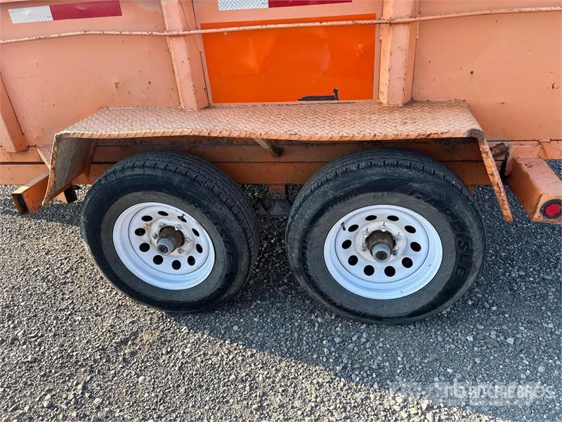  Miska MD 610 10 ft T/A Dump Utility Trailer Bañera