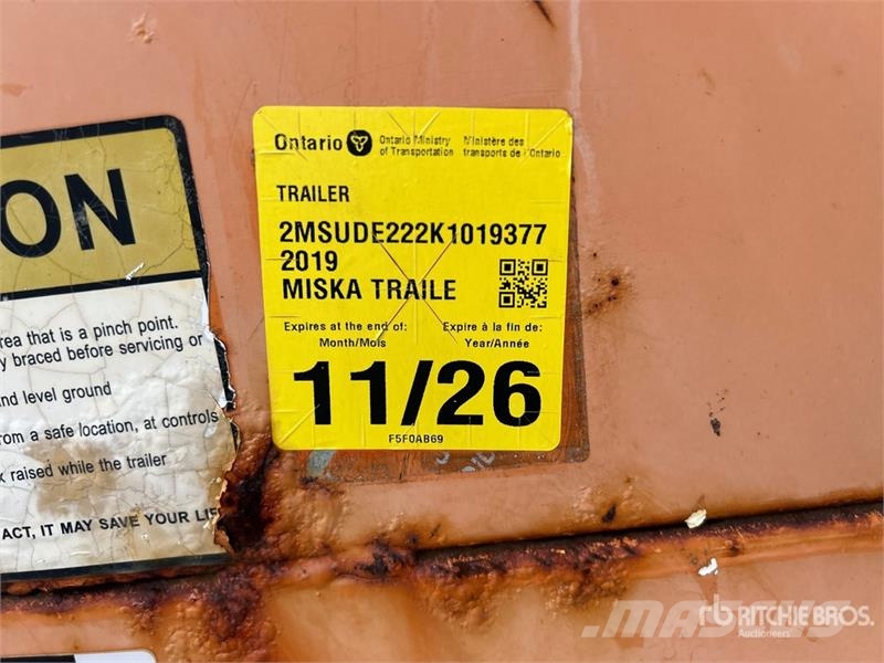Miska MD 610 10 ft T/A Dump Utility Trailer Bañera