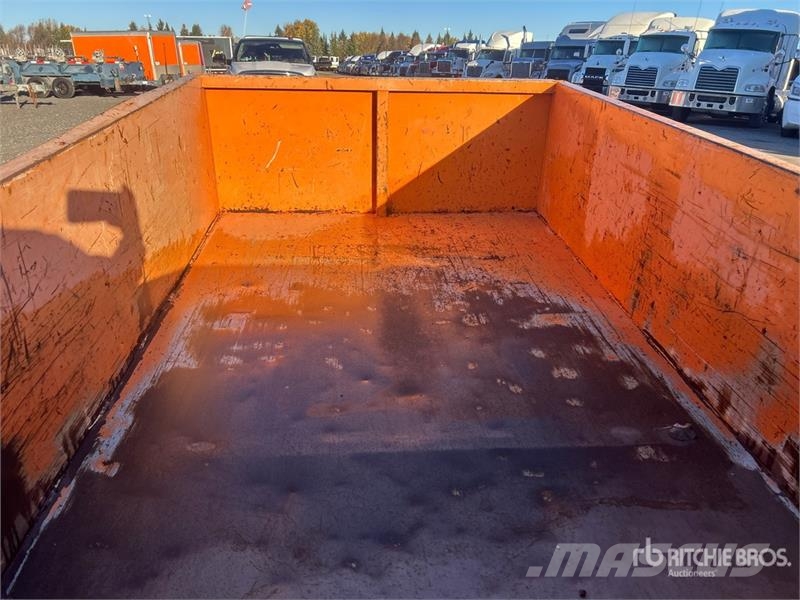 Miska MD Dump 58 8 ft S/A Dump Utility Trailer مقطورات قلابة