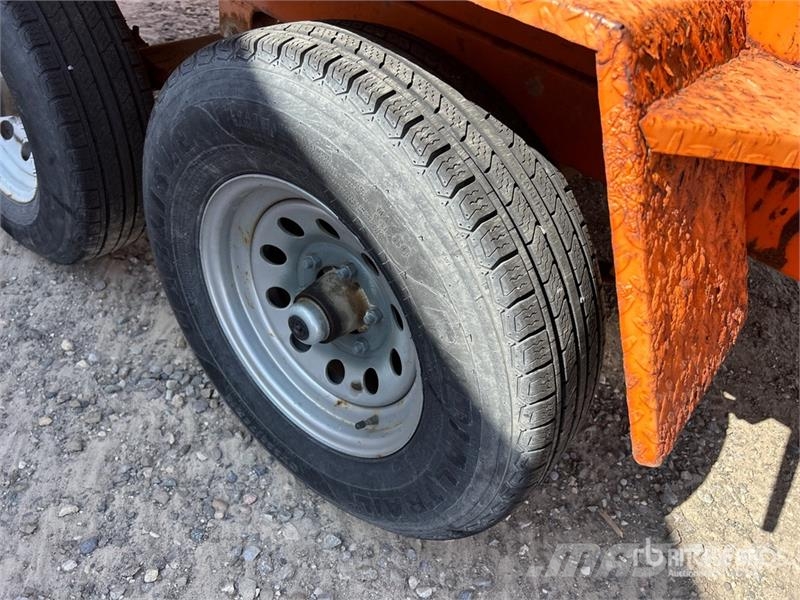 Miska MD DUMP 610 10 ft T/A Dump Utility Trailer Bañera