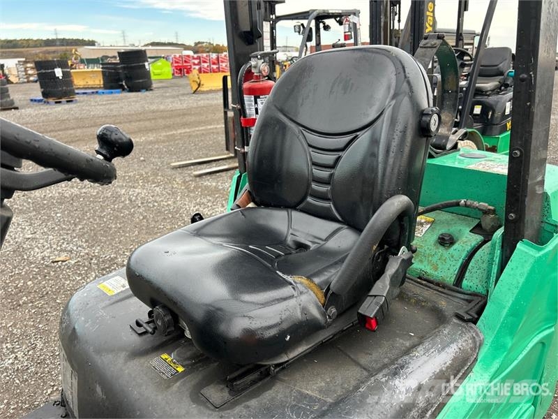 Mitsubishi FGC25N 2900 lb Cushion Tire Forklift Viličarji - drugo