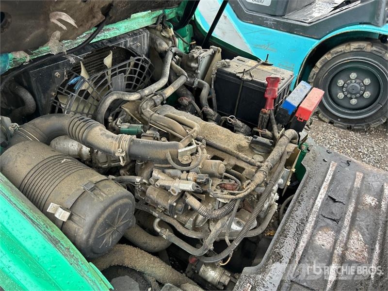 Mitsubishi FGC25N 2900 lb Cushion Tire Forklift Viličarji - drugo