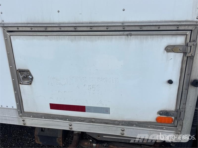 Mitsubishi Fuso 4x2 Van Truck 厢式货车