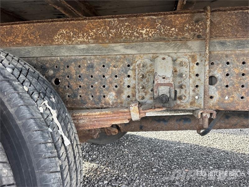 Mitsubishi Fuso 4x2 Van Truck 厢式货车