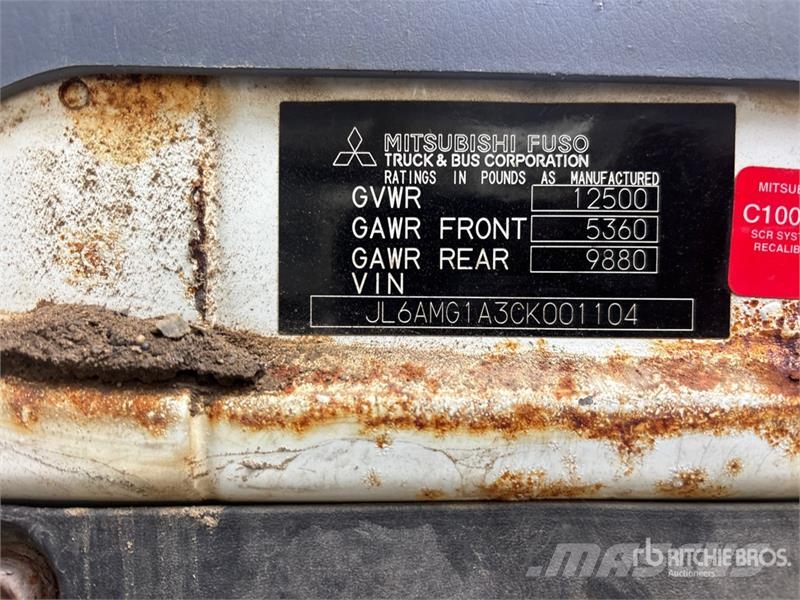 Mitsubishi Fuso 4x2 Van Truck 厢式货车