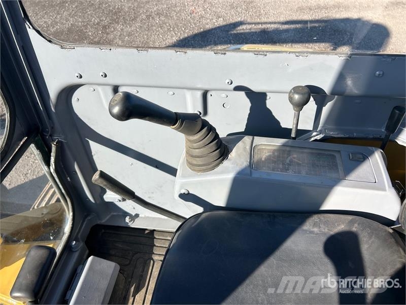 Mitsubishi MM35T Mini Excavator حفارات صغيرة أقل من 7 طن (حفارات صغيرة)