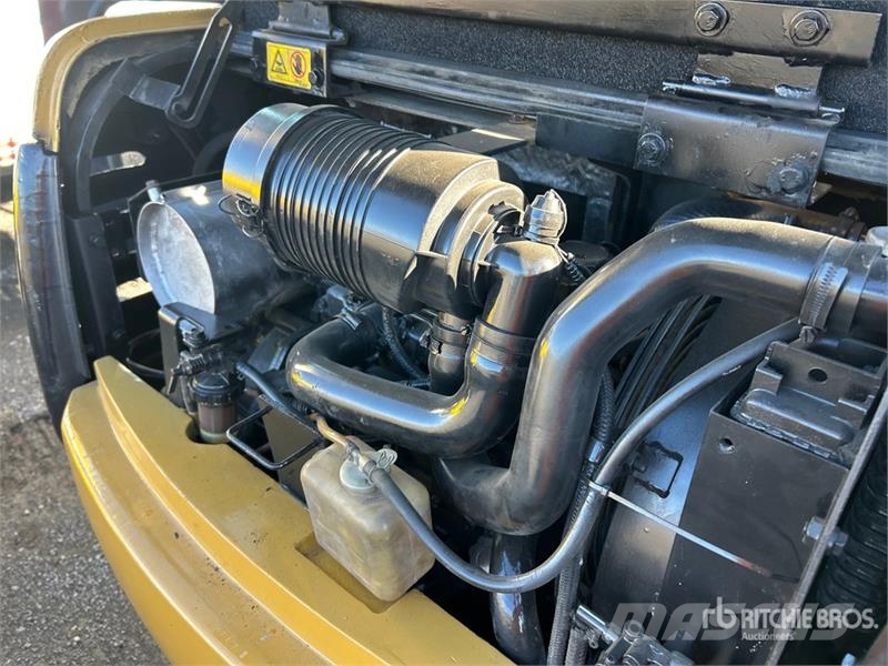 Mitsubishi MM35T Mini Excavator حفارات صغيرة أقل من 7 طن (حفارات صغيرة)