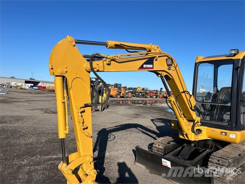 Mitsubishi MM35T Mini Excavator حفارات صغيرة أقل من 7 طن (حفارات صغيرة)