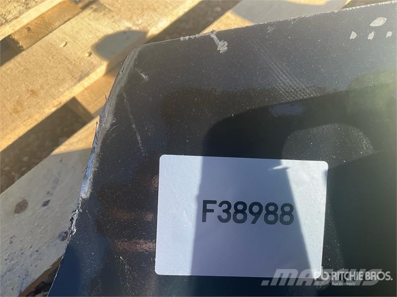 Miva VCHTM Mini Excavator Hedge Trimmer (Unused) مكونات أخرى