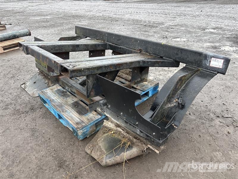  Moffet Forklift Mounting Bracket Gradbeništvo - drugo