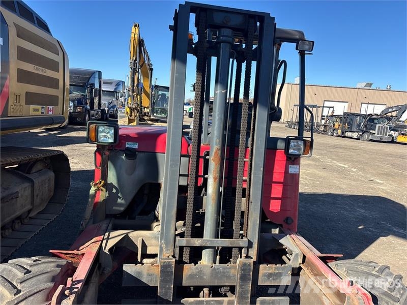  Moffet M5000 车载式叉车