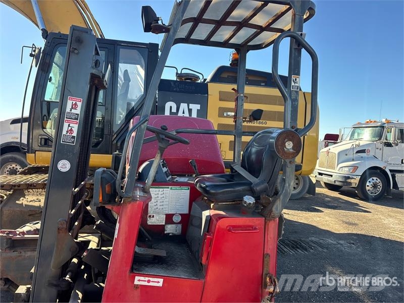 Moffet M8 50.3 5000 lb 3x3 Truck Mounted Forklift Mobilni viljuškari