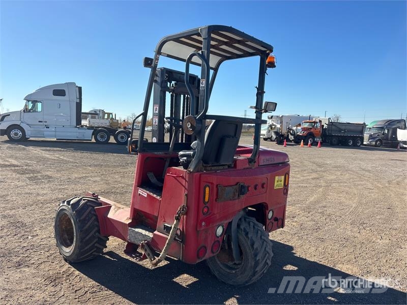 Moffet M8 50.3 5000 lb 3x3 Truck Mounted Forklift Mobilni viljuškari