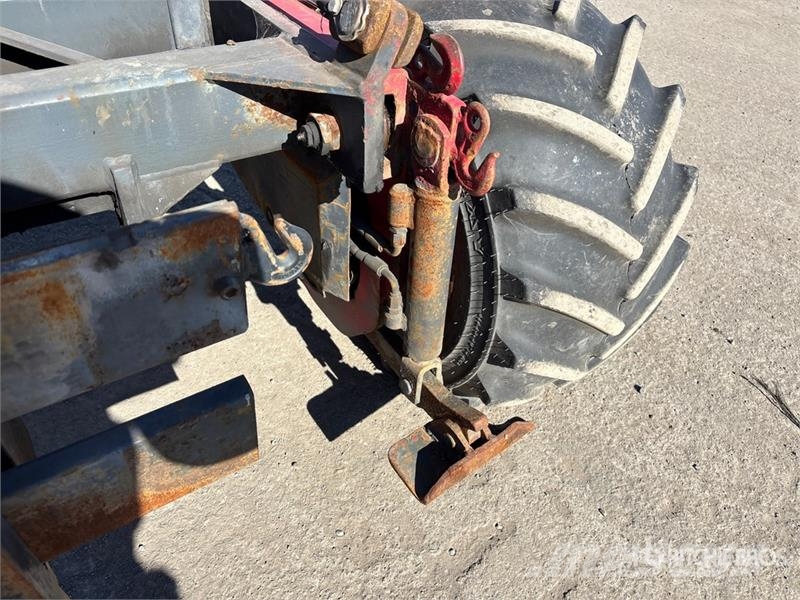 Moffett M7 50.3N 5000 lb 3x3 Truck Mounted Forklift Empilhadores de montagem em camião