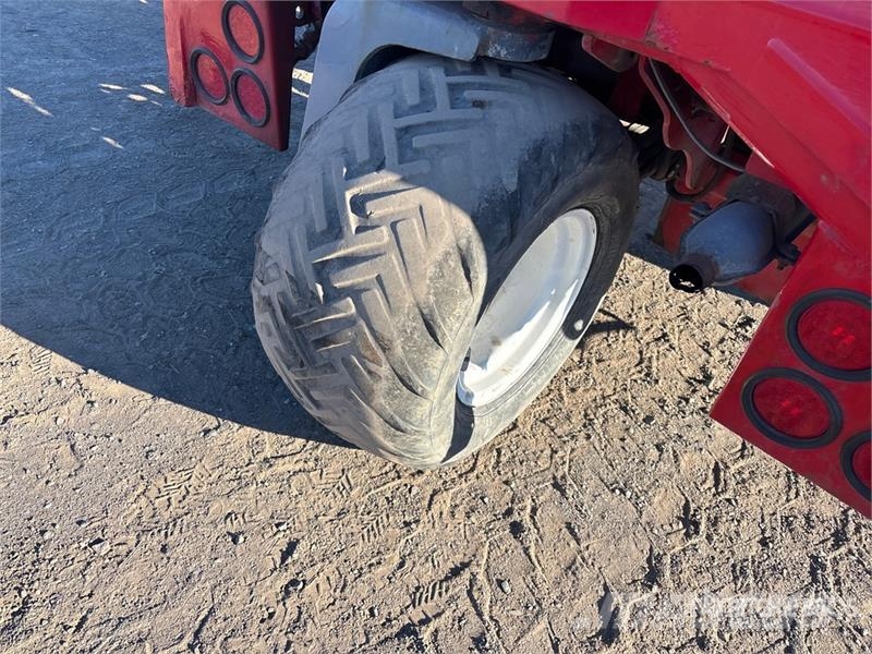 Moffett M750.3N 5000 lb Truck Mounted Forklift Teherautóra szerelt targonca