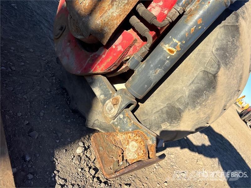 Moffett M750.3N 5000 lb Truck Mounted Forklift Teherautóra szerelt targonca